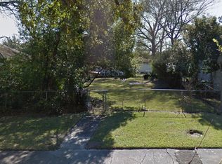 1003 W Orange Ave, Orange, TX 77630