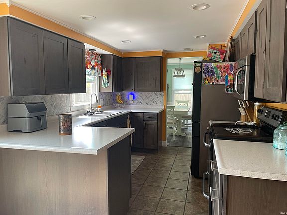 4th image of 6010 Monarch Dr
