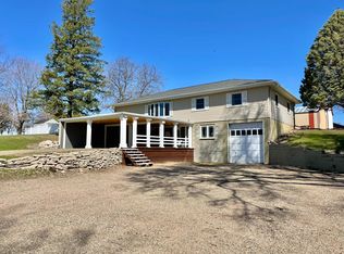 18318 County Road 4, Springfield, MN 56087