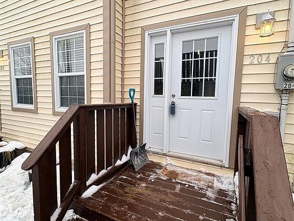 4th image of 1533 Topsail Road UNIT 204