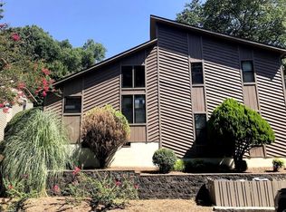 1728 Stonewood Dr, Winston Salem, NC 27103