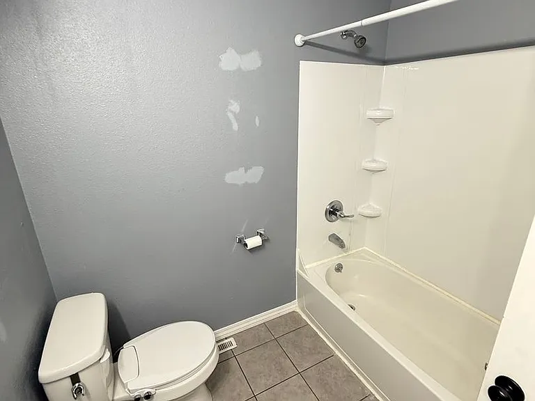 3642 S Westwood Ave — Photo 22