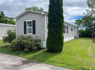 405 Pittsfield Rd, Lenox, MA 01240