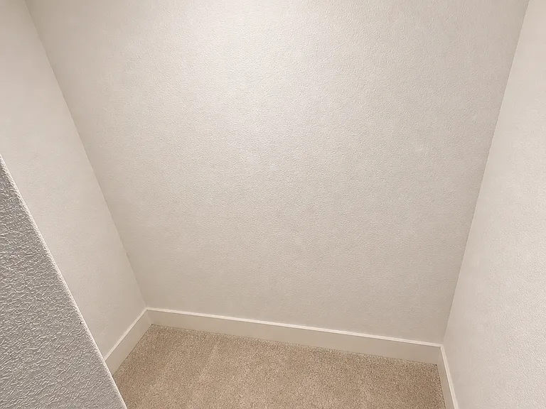 3435 Equinox Dr — Photo 29