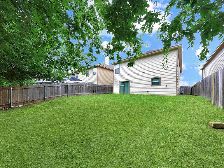 9203 Sage Valley Dr — Photo 23