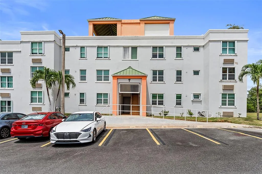 3 bed, 2.0 bath, 1112 sqft, $1,500 — Photo 1