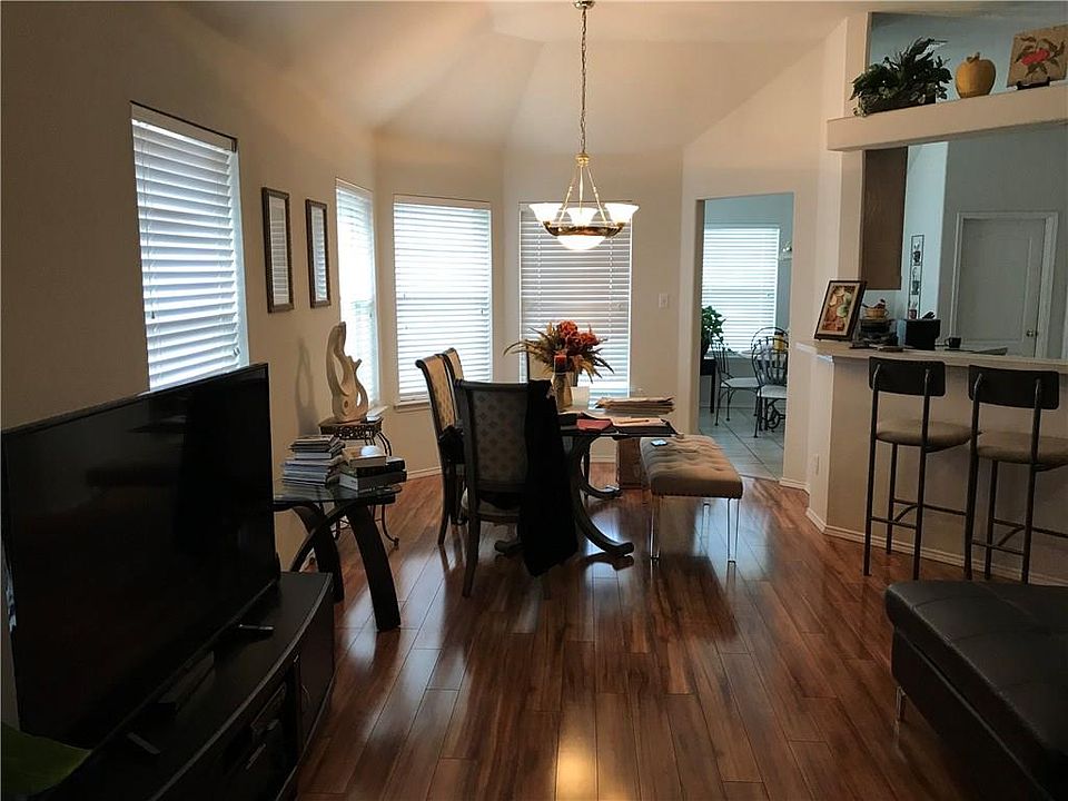 1st image of 8628 San Joaquin Trl