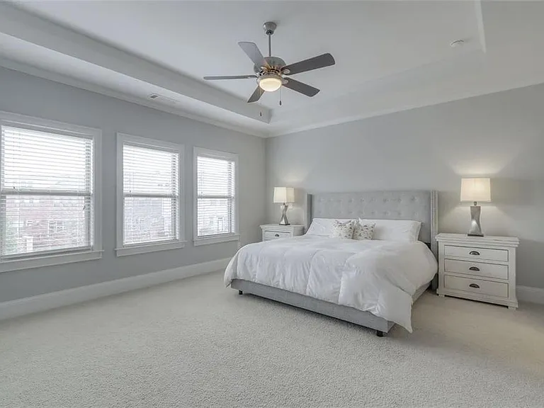 453 Alderwood St — Photo 15