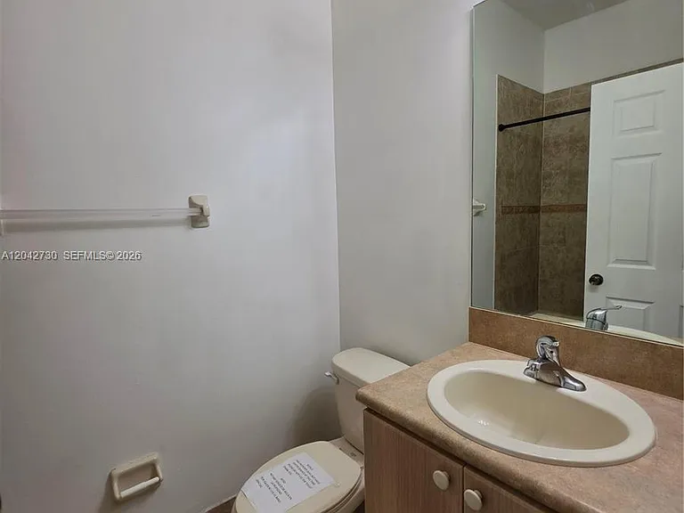 4906 SW 141st Ave #4 — Photo 22