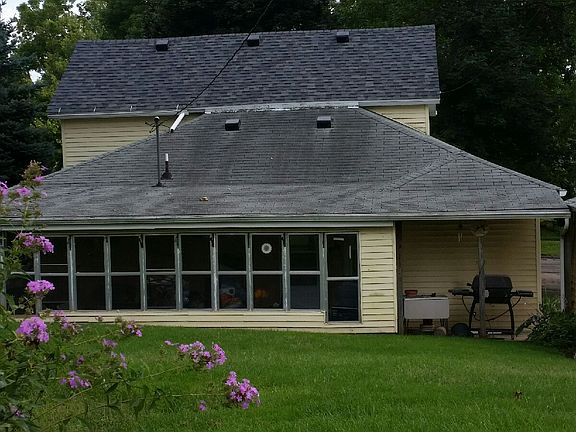 Back of home sun room