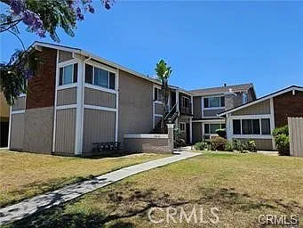 2 bed, 900 sqft, $2,750 — Photo 2