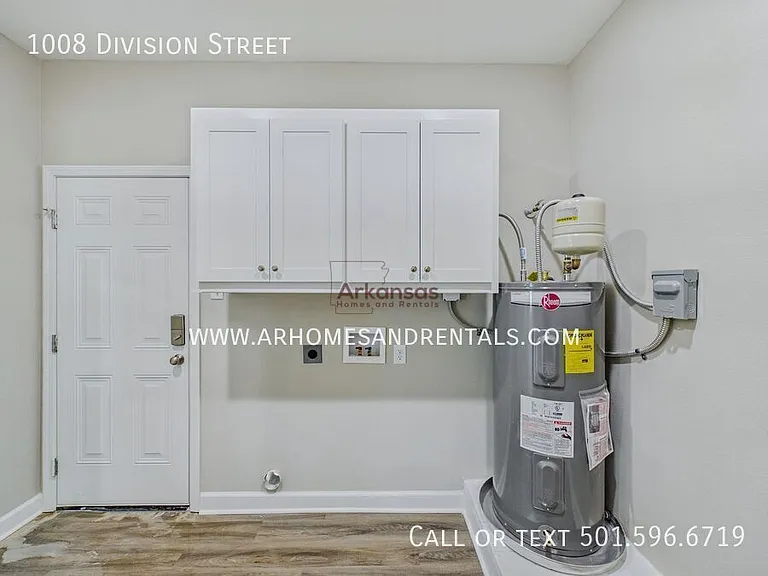 1008 Division St — Photo 18