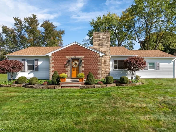 277 S Cleveland Ave, Mogadore, OH 44260