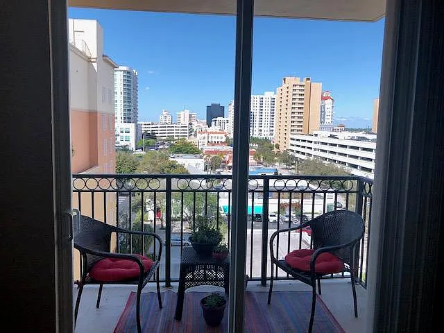 1 bed, 1.0 bath, 790 sqft, $2,600 — Photo 4