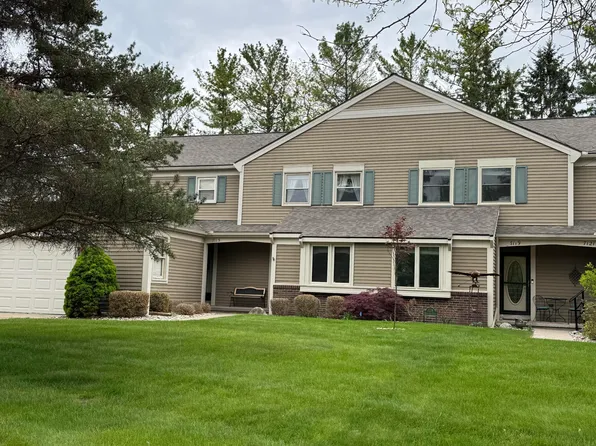 7117 Medallion Dr, Lansing, MI 48917