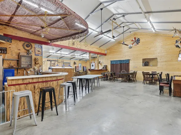 4501 Ascot Dr, Cleburne, TX 76033