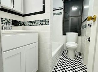 89-05 120th St #4, Richmond Hill, NY 11418