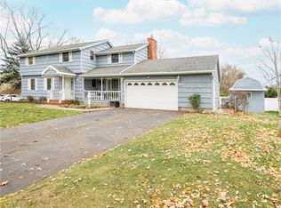 110 Driftwood Ln, Rochester, NY 14617