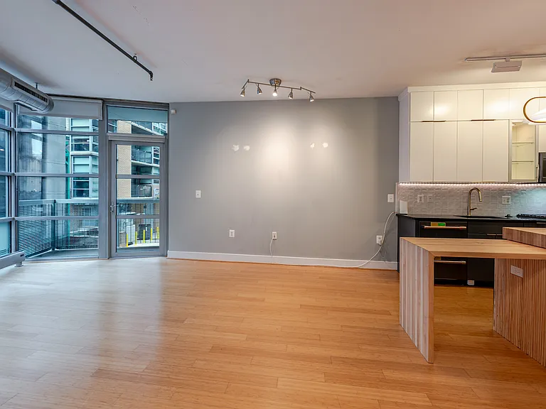 1444 Church St NW #201 — Photo 7