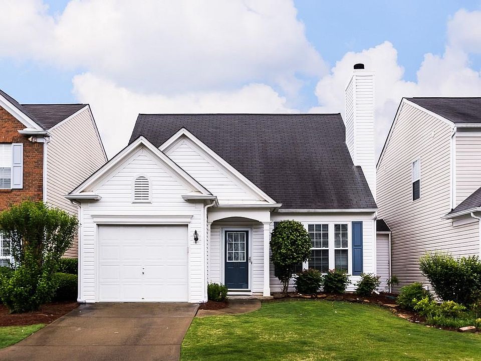 2nd image of 121 Cheshire Dr