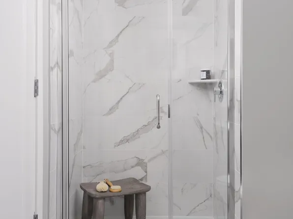 17 Ave At Port Imperial image 5 of 7