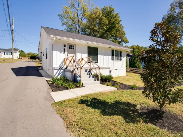 2128A Sharondale Dr #D, Nashville, TN 37215