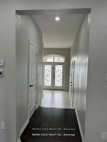 4 bed, $3,300 — Photo 3