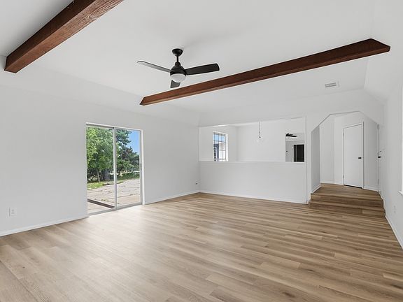 5th image of 1102 Chilton St