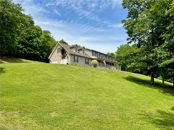 767 Woodyard Creek Rd, Washington, WV 26181