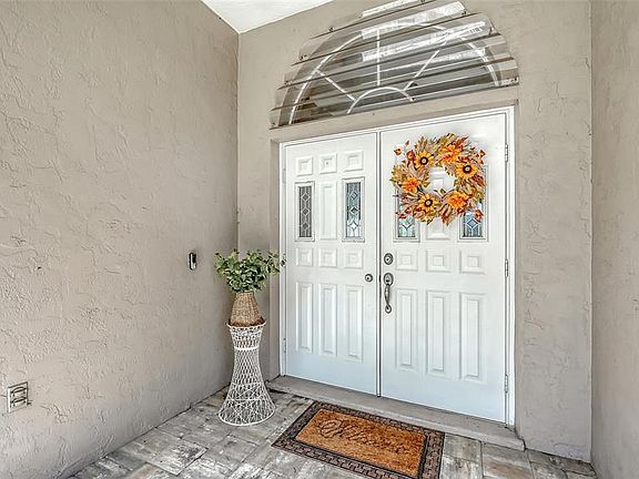 2nd image of 4494 DIAMOND CIRCLE E