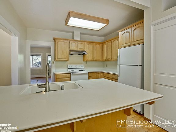 4th image of 20150 Bonnie Brae Ln