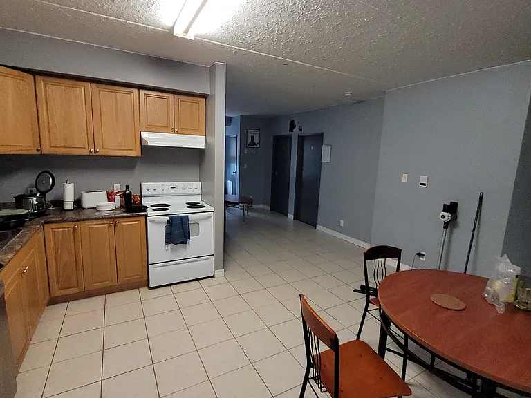 253 Lester St #301-1 — Photo 2