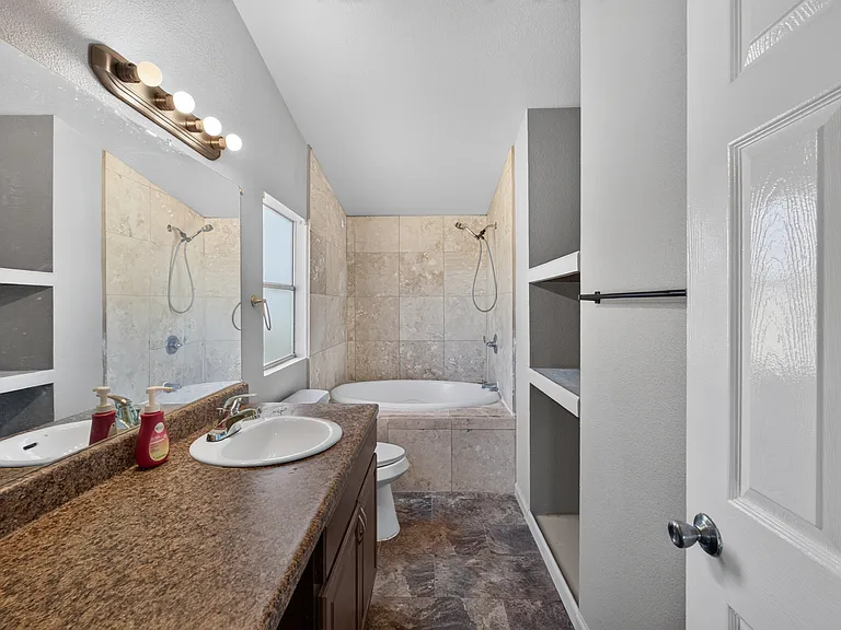 1341 Flying L Ln #16 — Photo 14