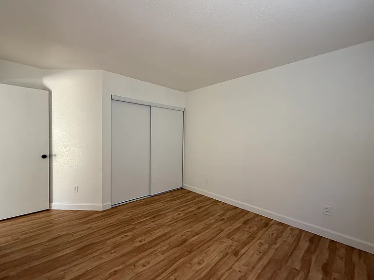 2145 Alta Sierra St — Photo 17