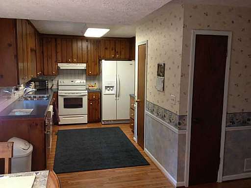 2nd image of 155 Dials Dr