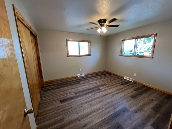5th image of 2068 Senter Ave