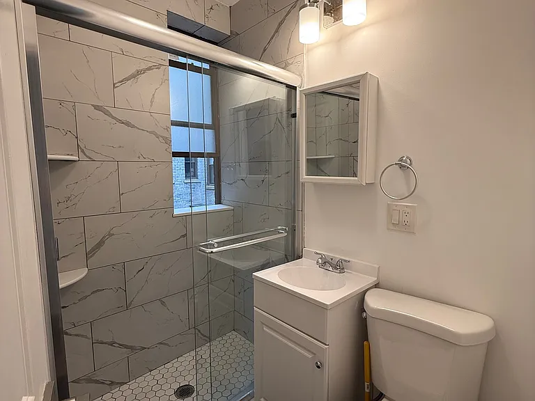 81 Park Dr #1L — Photo 10