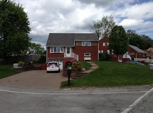 604 Regency Dr, Pittsburgh, PA