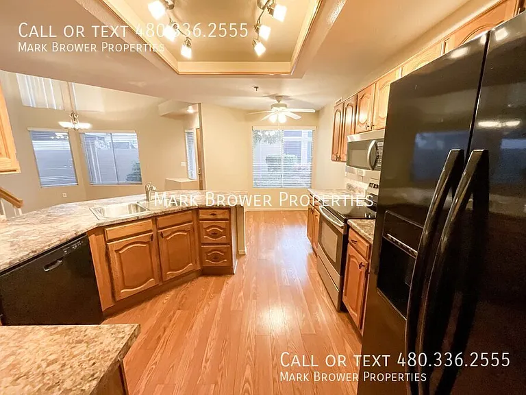 9276 E Sutton Dr — Photo 6