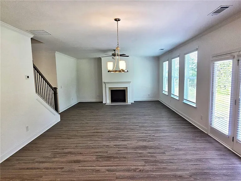 7372 Rocklin Ln — Photo 9