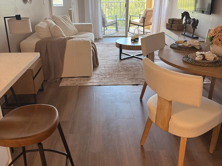 2060 Greenview Shores Blvd — Photo 19