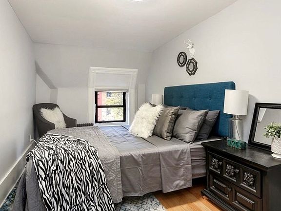 4th image of 274 Clifton Pl #3