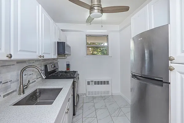 Kitchen, photo 1
