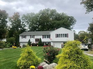 4 Morgan Cir, Salem, NH 03079