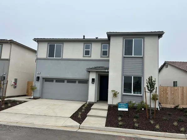 2882 E Corteza Dr, Fresno, CA 93730