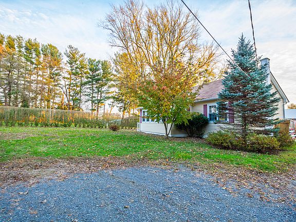 2nd image of 95 Schibanoff Ln