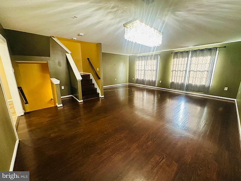 4719 Ashforth Way — Photo 9