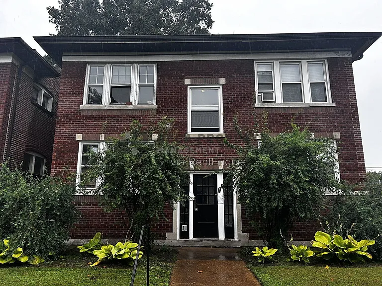 2856 Shenandoah Ave #1W — Photo 1