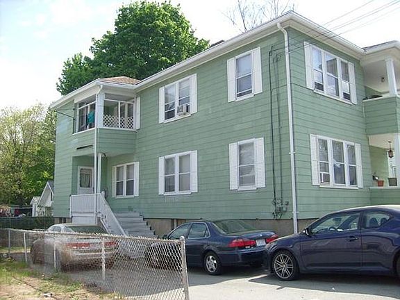 2nd image of 143 Charles St