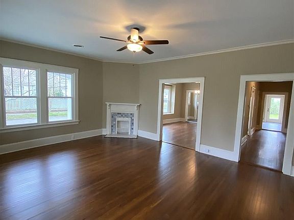 3rd image of 501 S 5th St